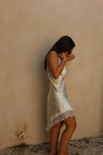 Vestido de Encaje Blanco